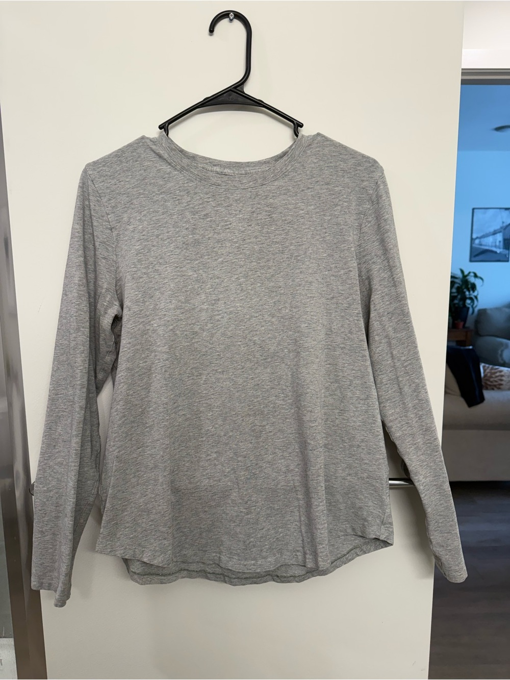 Lululemon organic cotton long sleeve crewneck- Light Heather Gray